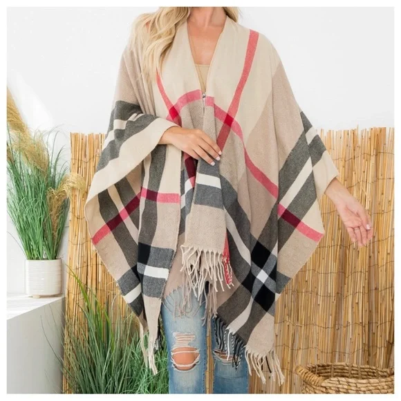 42 Fabulous Oversized Plaid Fringe Shawl Poncho - Picture 4 of 5